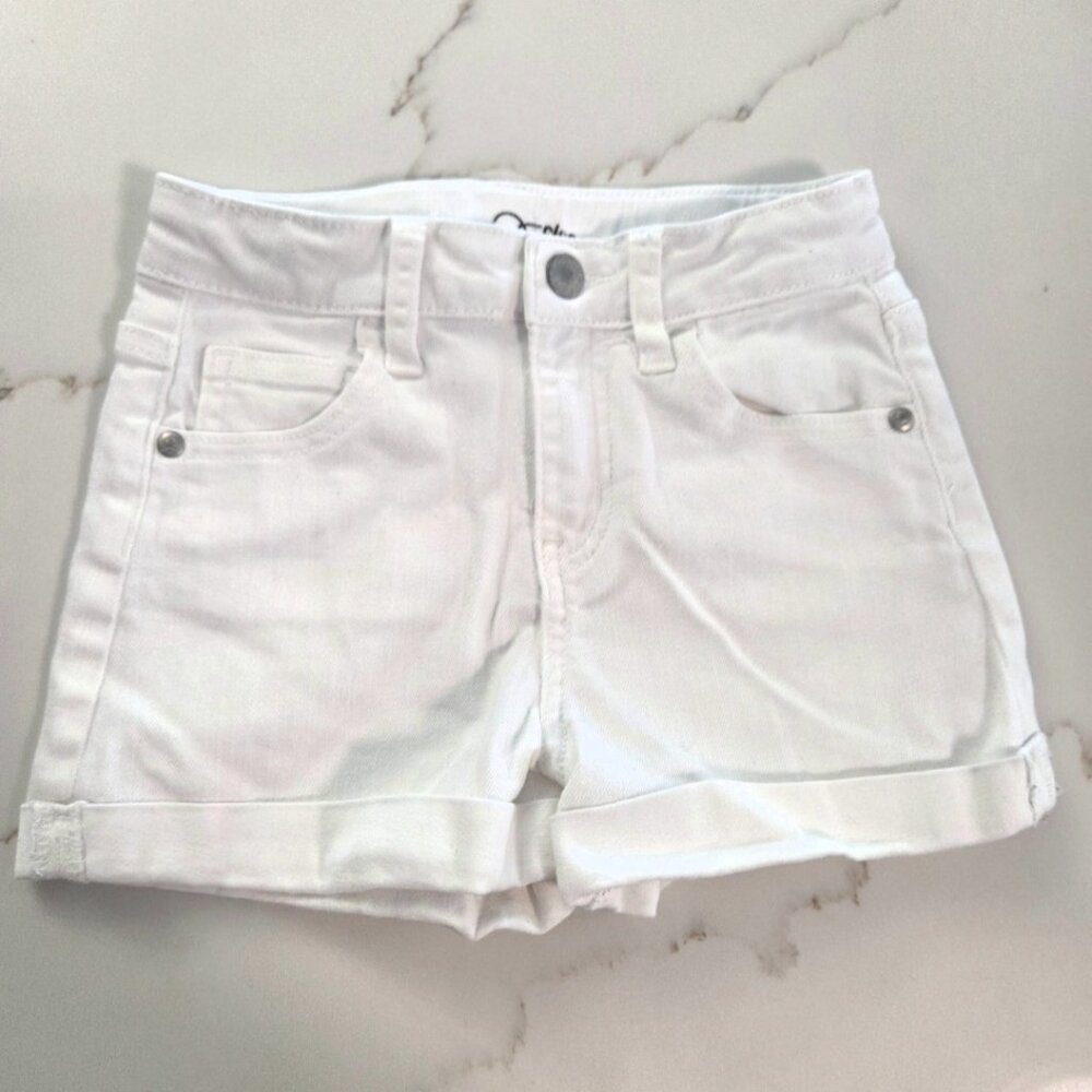 Art class shorts